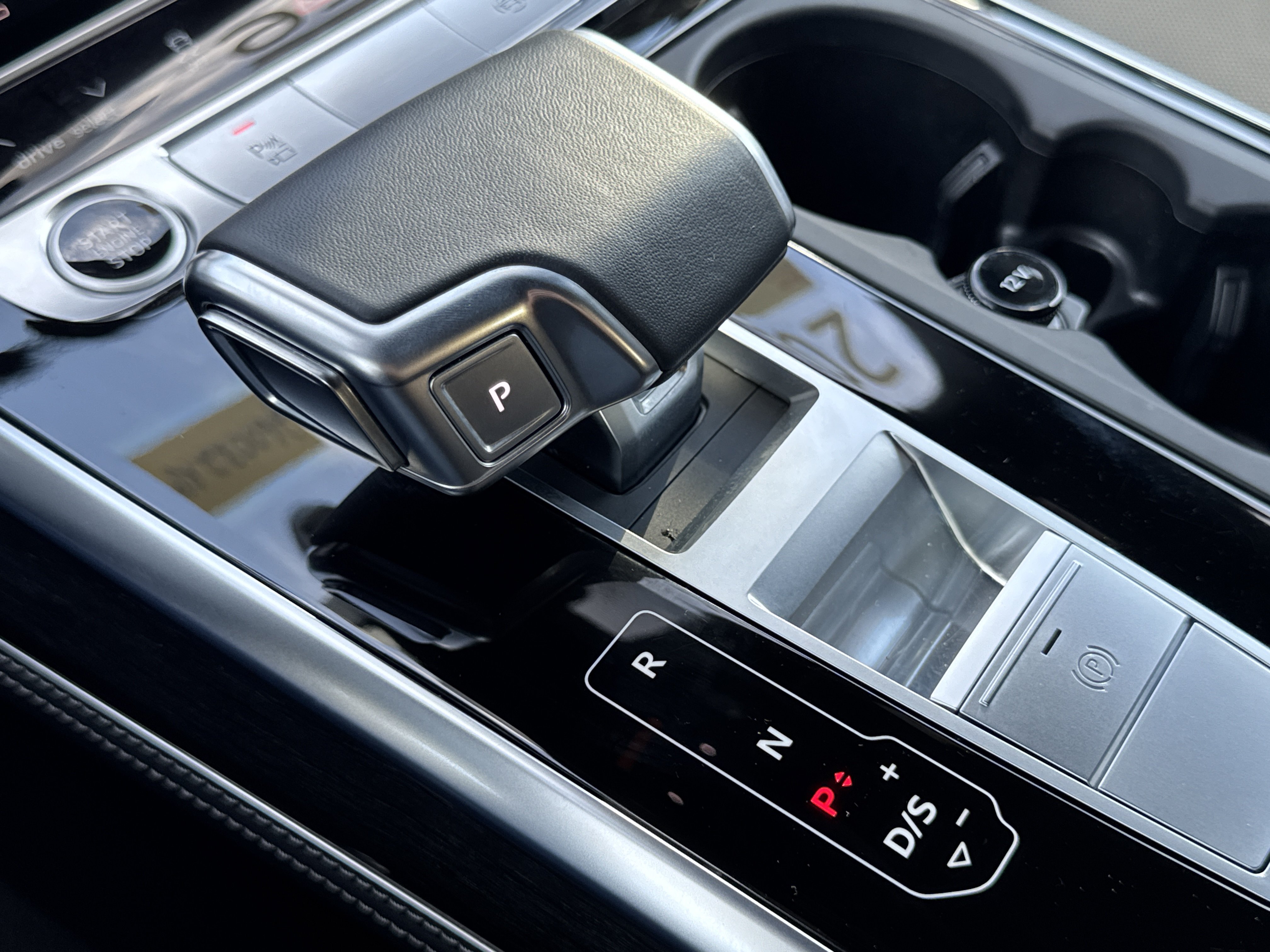 Certified 2026 Audi Q8 Premium Plus w/ Premium Plus Package AWD/4WD image 30