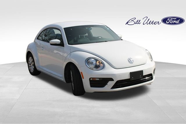 Used 2019 Volkswagen Beetle 2.0T S image 3