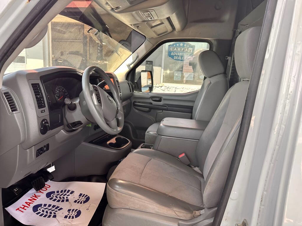 Used 2021 Nissan NV 2500 SV image 12