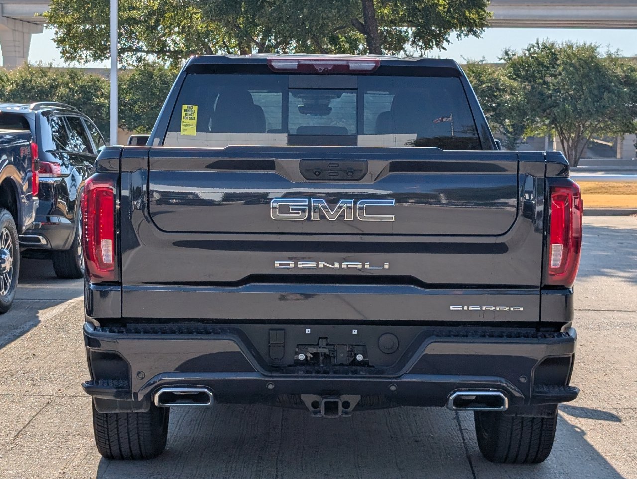Used 2025 GMC Sierra 1500 Denali Ultimate AWD/4WD image 5