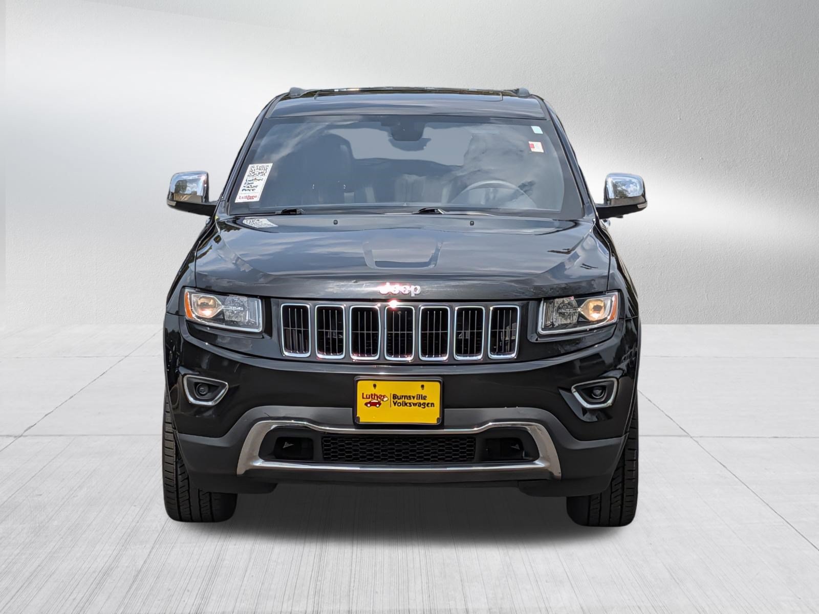 Used 2016 Jeep Grand Cherokee Limited AWD/4WD image 2