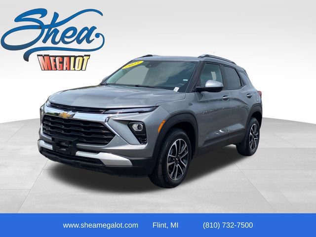 Used 2025 Chevrolet TrailBlazer LT AWD/4WD image 1