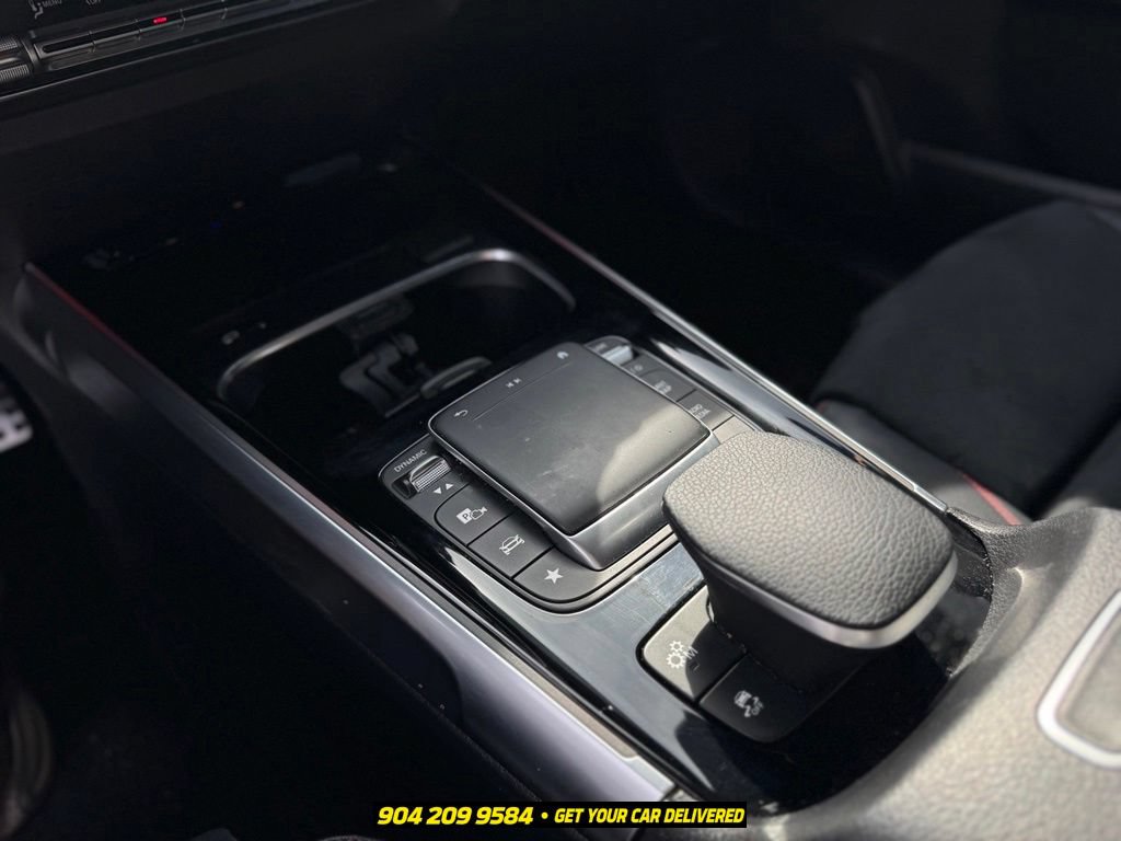 Used 2022 Mercedes-Benz GLB 35 AMG 4MATIC image 15