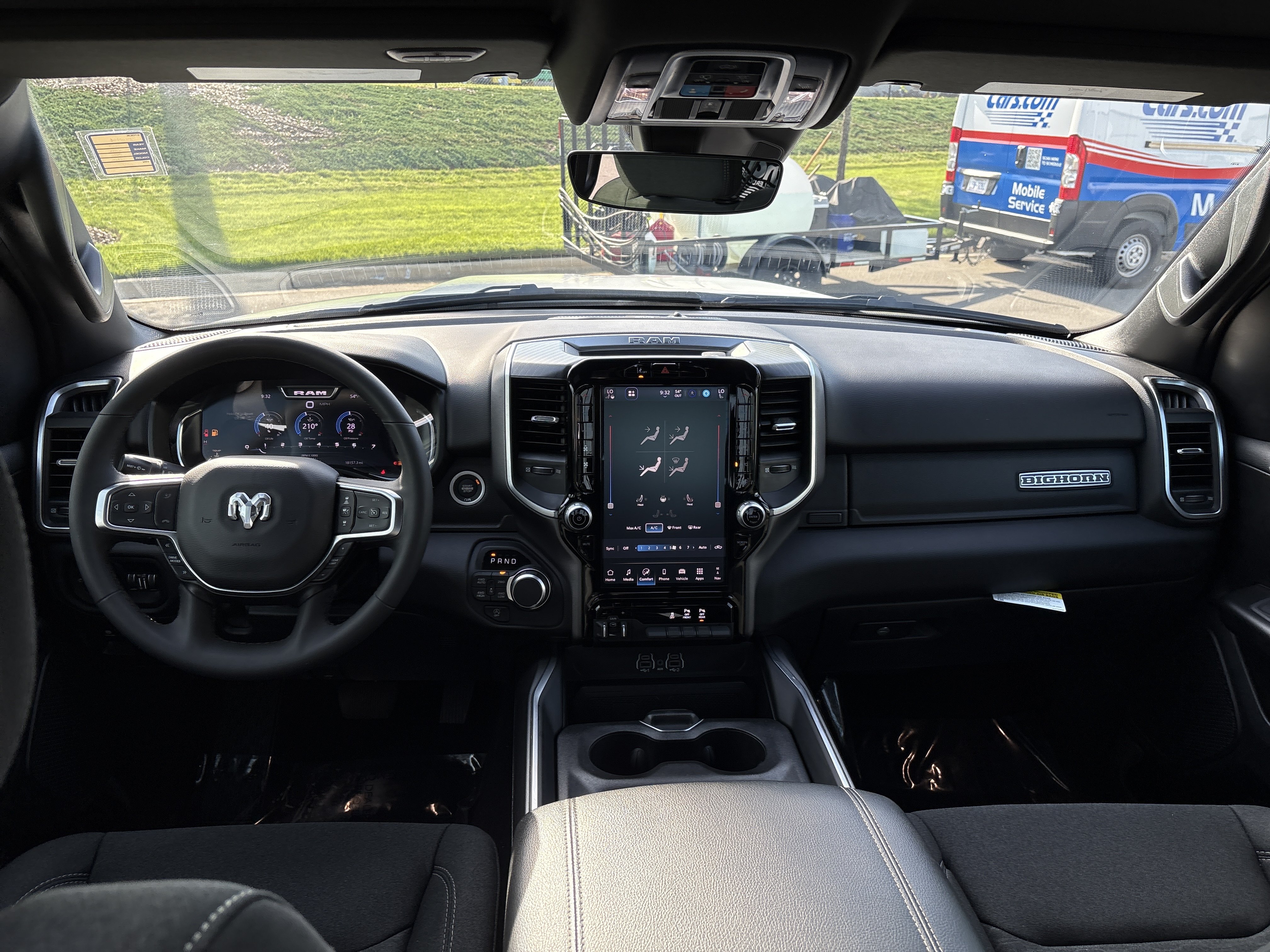 Certified 2025 RAM 1500 Big Horn AWD/4WD image 18