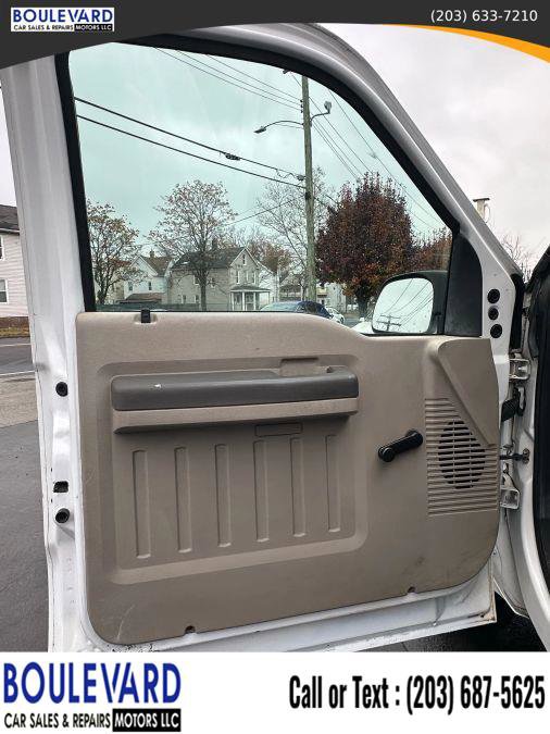 Used 2009 Ford F250 XL AWD/4WD image 23