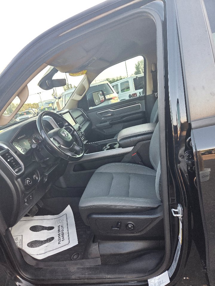 Used 2020 RAM 1500 Big Horn image 9