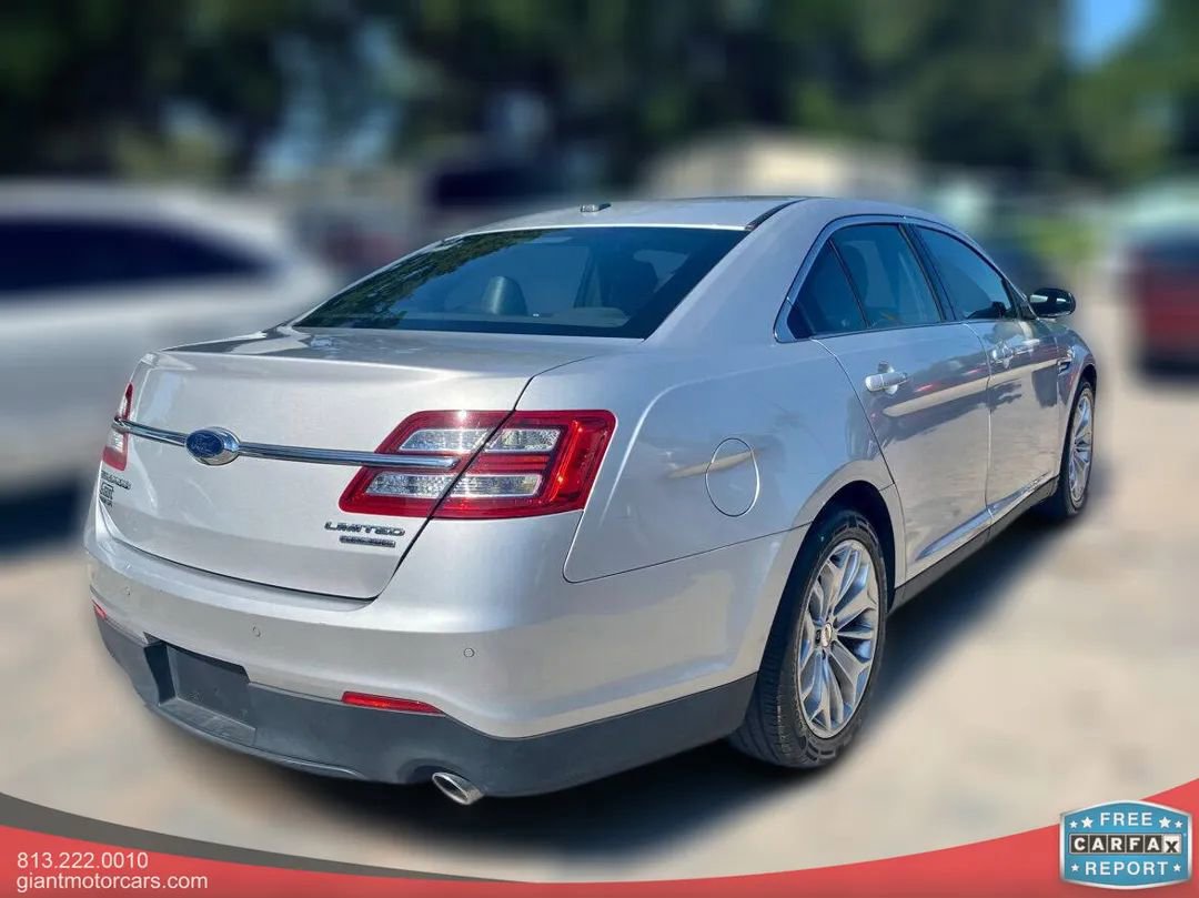 Used 2017 Ford Taurus Limited image 5
