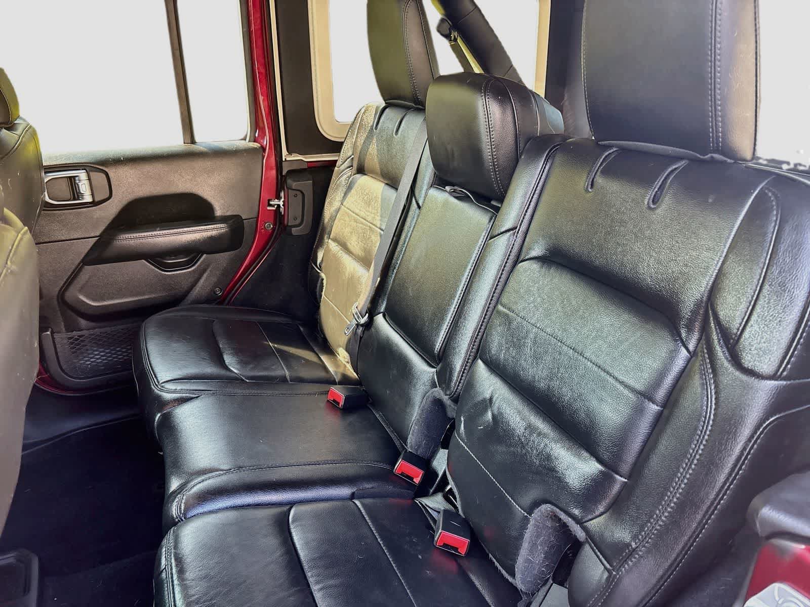 Used 2021 Jeep Wrangler Unlimited Sahara AWD/4WD image 25