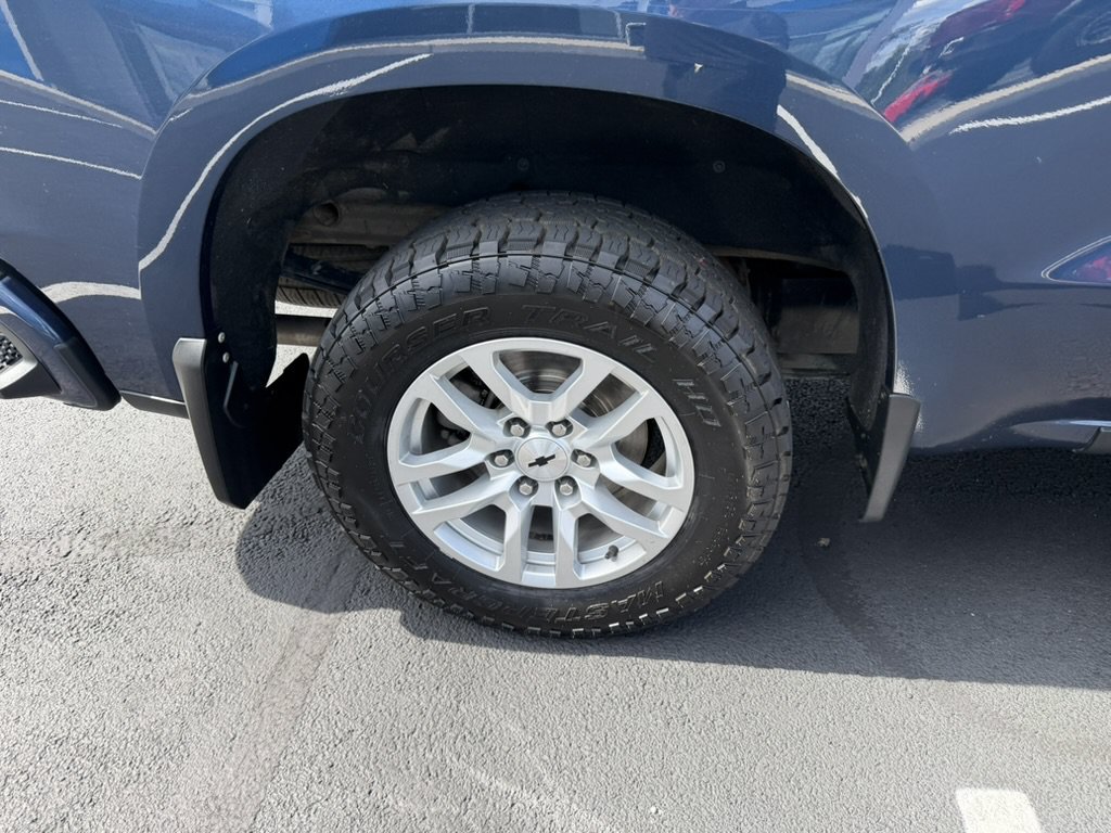Certified 2020 Chevrolet Silverado 1500 RST AWD/4WD image 11