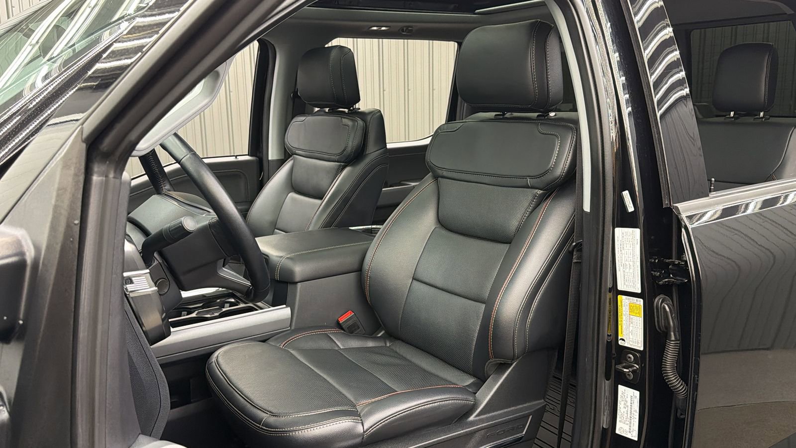 Used 2024 Ford F250 Lariat w/ Lariat Ultimate Package image 22