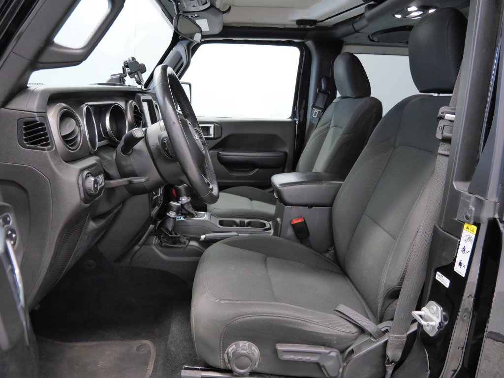 Certified 2019 Jeep Wrangler Sport AWD/4WD image 13