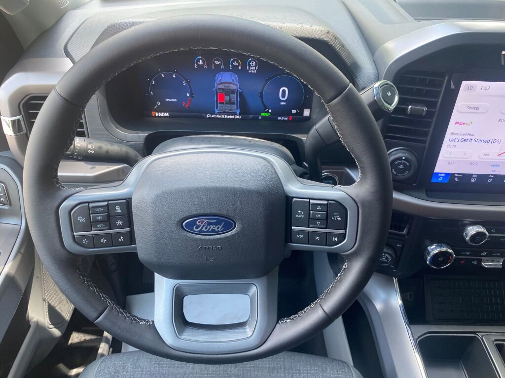 New 2025 Ford F150 XLT w/ Equipment Group 302A MID image 8