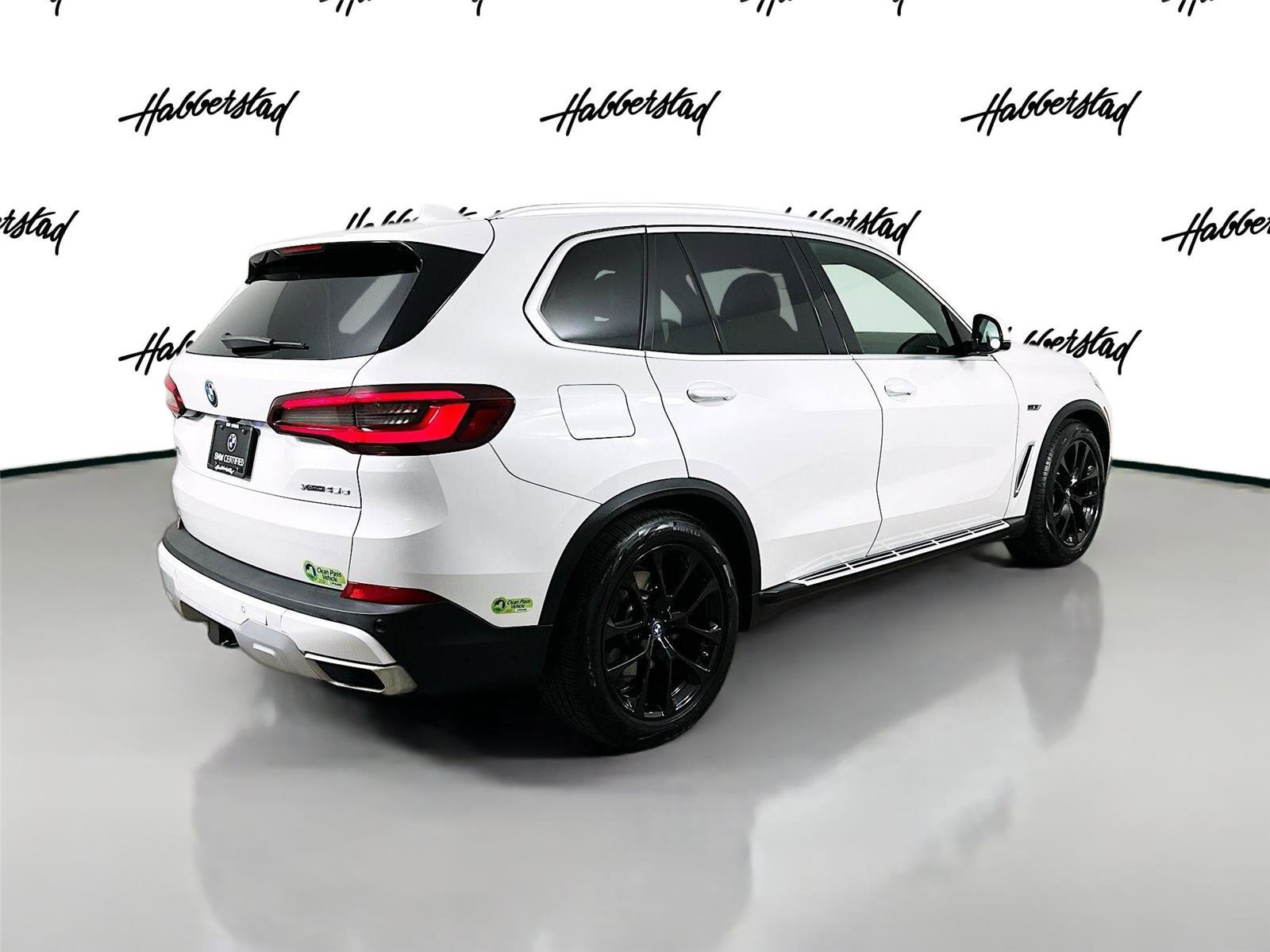 Certified 2022 BMW X5 xDrive45e image 5