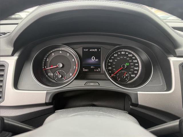 Certified 2020 Volkswagen Atlas Cross Sport SE image 14
