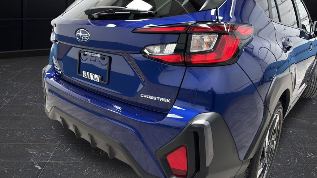 Used 2024 Subaru Crosstrek 2.5i Limited w/ Crosstrek Mirror Package image 32