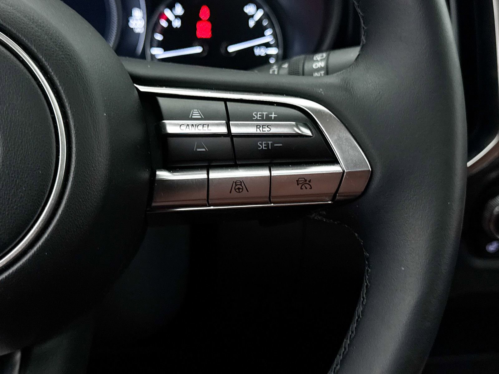 Certified 2025 MAZDA CX-50 2.5 Turbo w/ Accent Package image 35