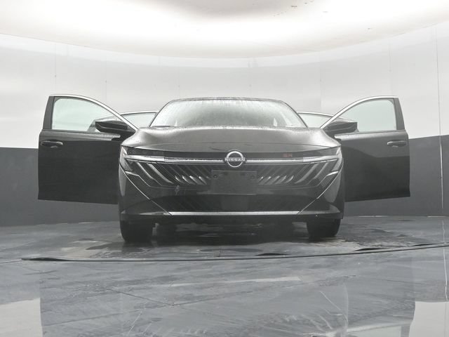 Used 2026 Nissan Sentra SR w/ Floor Mat Package FWD image 63