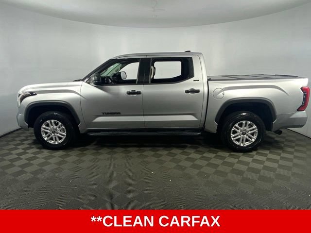 Used 2022 Toyota Tundra SR5 AWD/4WD image 5