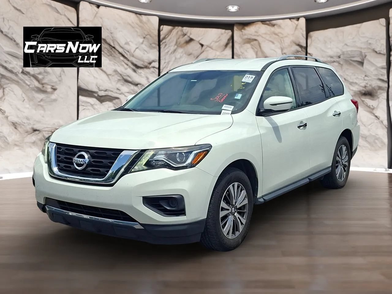 Used 2019 Nissan Pathfinder S AWD/4WD image 3