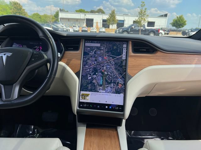 Used 2019 Tesla Model X 75D AWD/4WD image 15