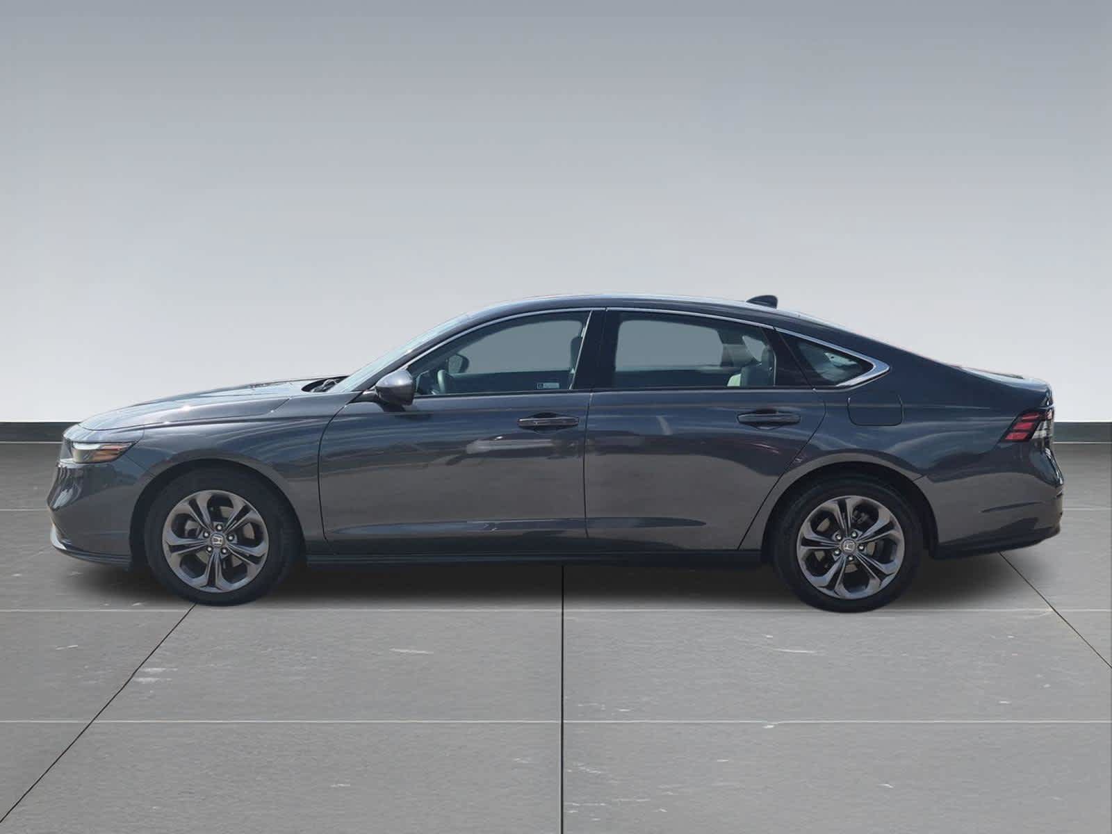 Used 2024 Honda Accord EX image 3
