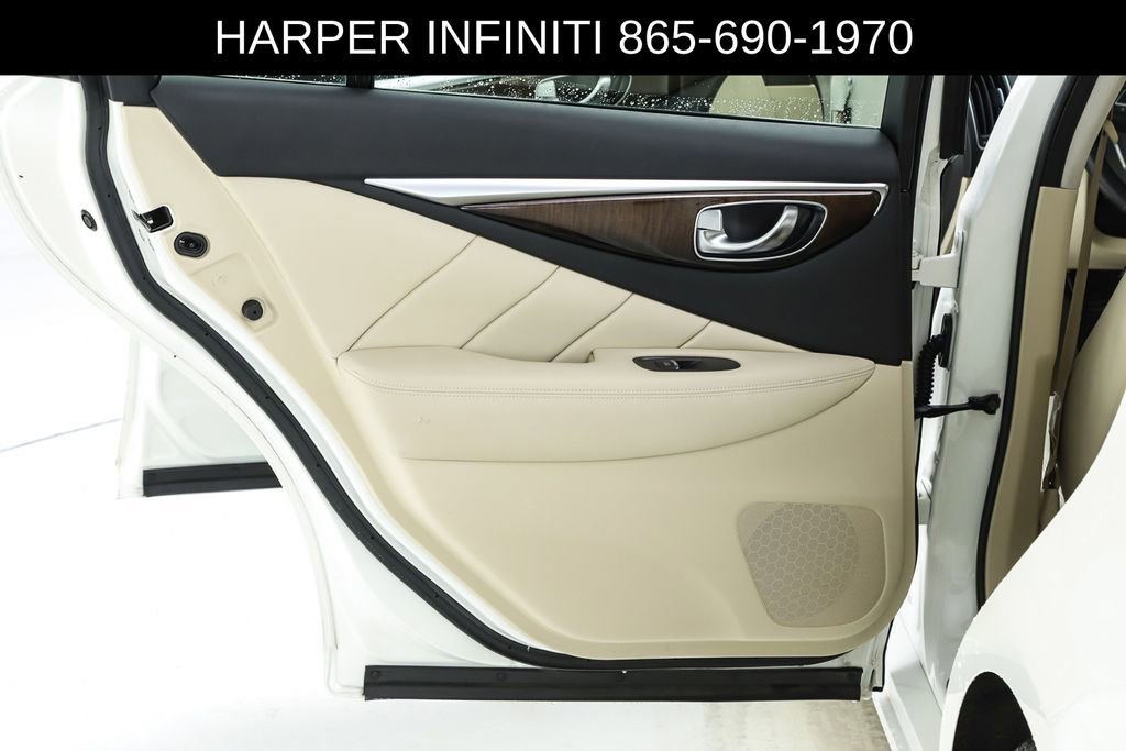 Used 2018 INFINITI Q50 Luxe w/ Essential Package (3.0T Luxe) AWD/4WD image 57