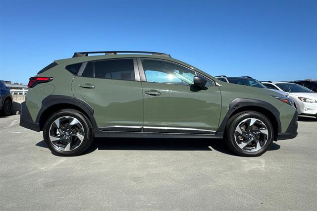 Used 2024 Subaru Crosstrek 2.5i Limited AWD/4WD image 2