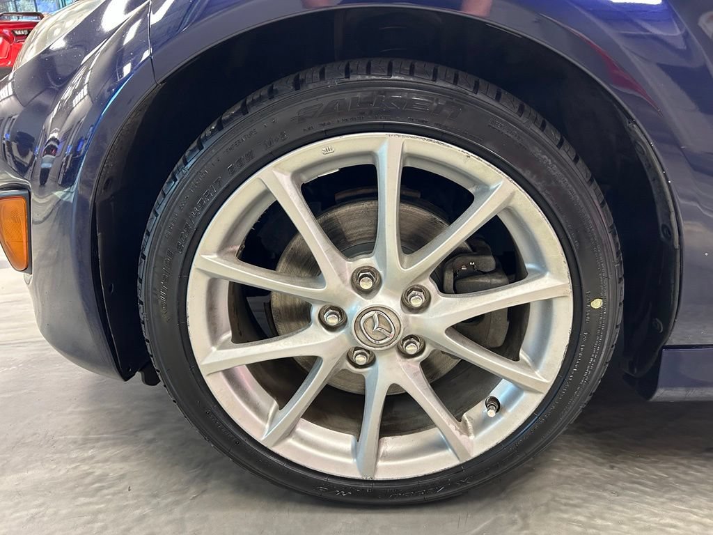 Used 2009 MAZDA MX-5 Miata Grand Touring RWD image 19
