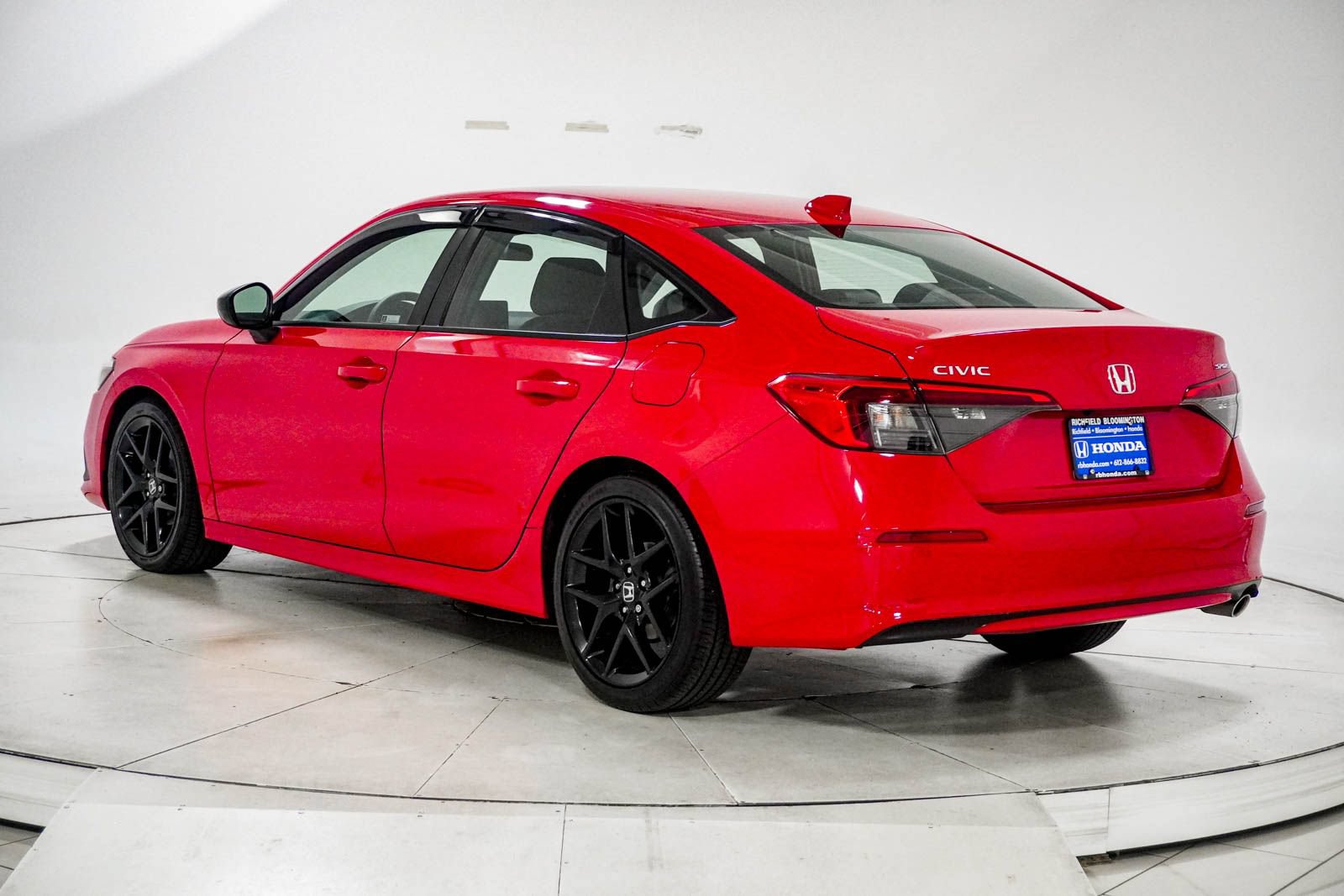 Used 2023 Honda Civic Sport image 5