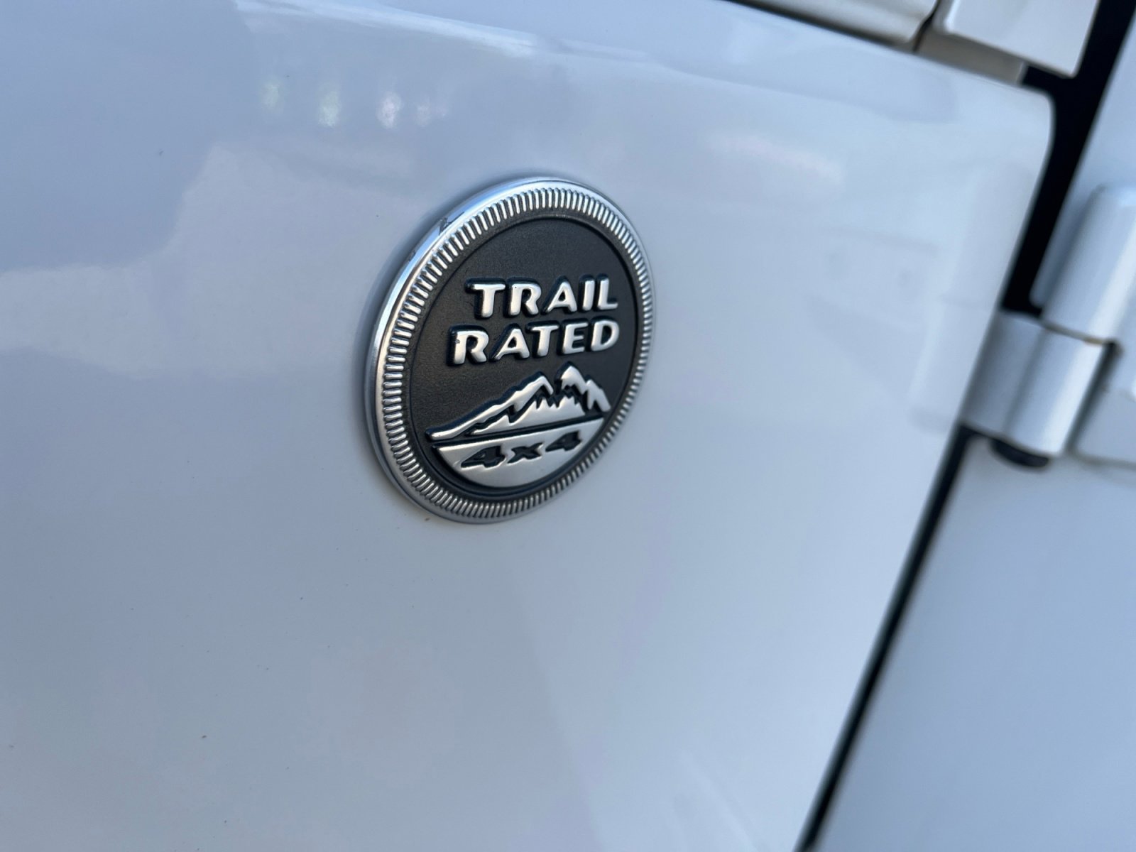 Certified 2018 Jeep Wrangler Sport image 24