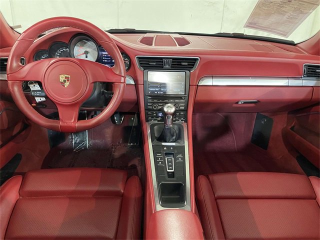 Used 2013 Porsche 911 Carrera 4S image 21