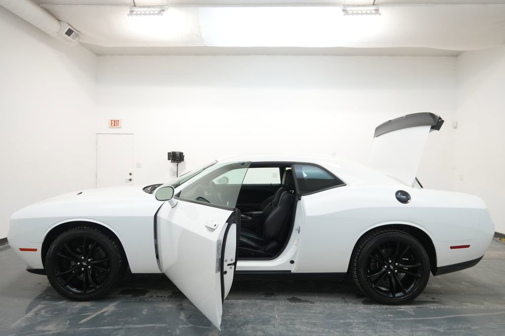 Used 2018 Dodge Challenger SXT Plus image 23