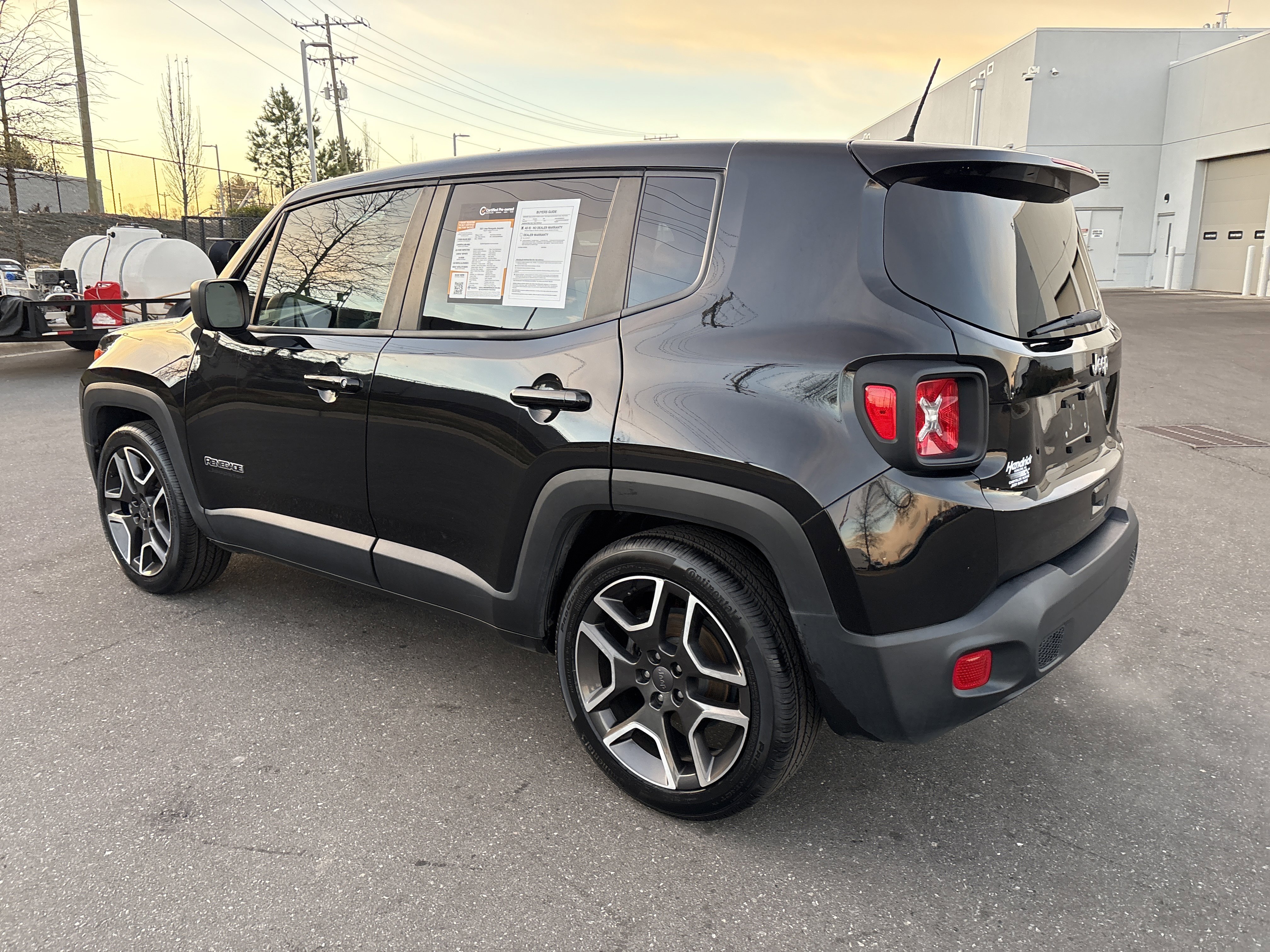 Used 2021 Jeep Renegade Sport image 7