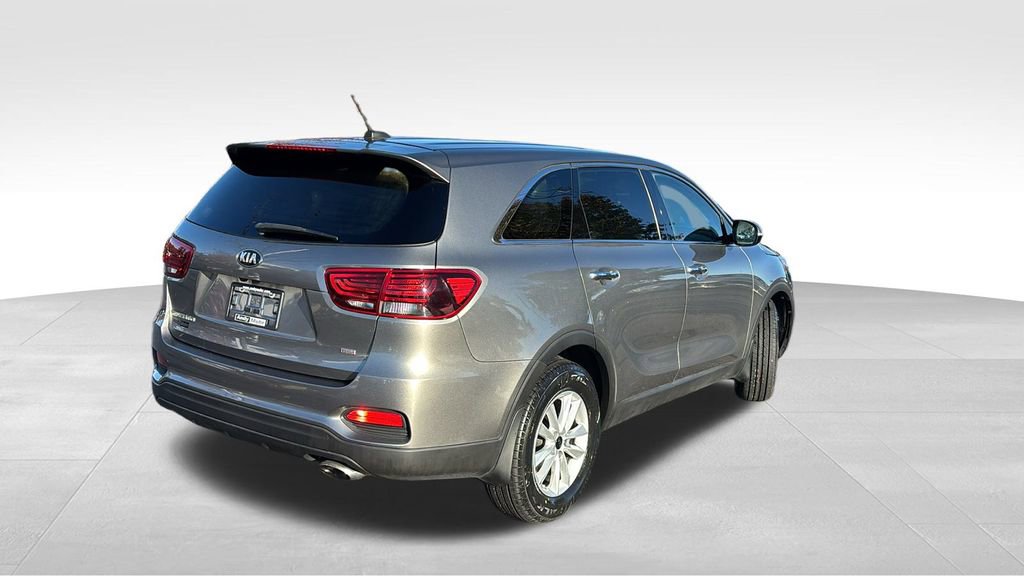 Used 2019 Kia Sorento LX image 7