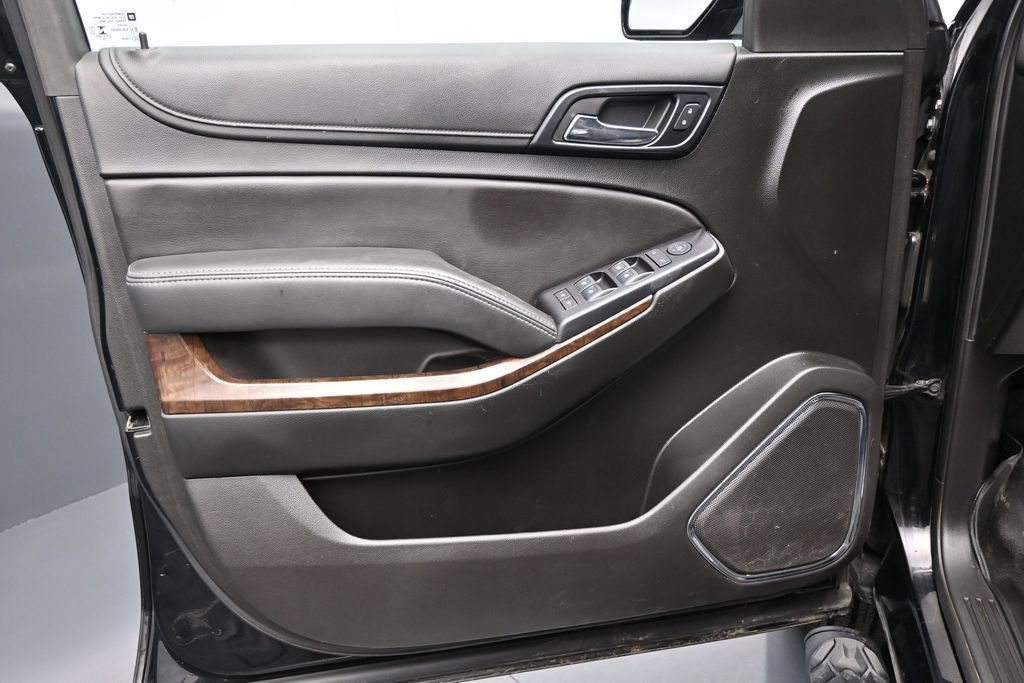 Used 2019 Chevrolet Tahoe LS AWD/4WD image 10