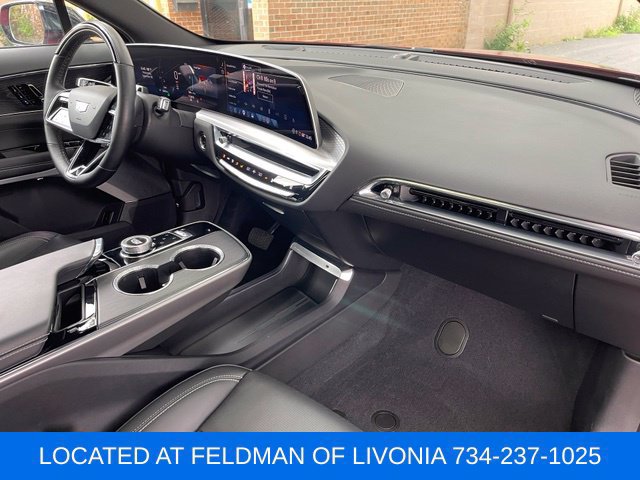 Certified 2024 Cadillac Lyriq Sport AWD/4WD image 31