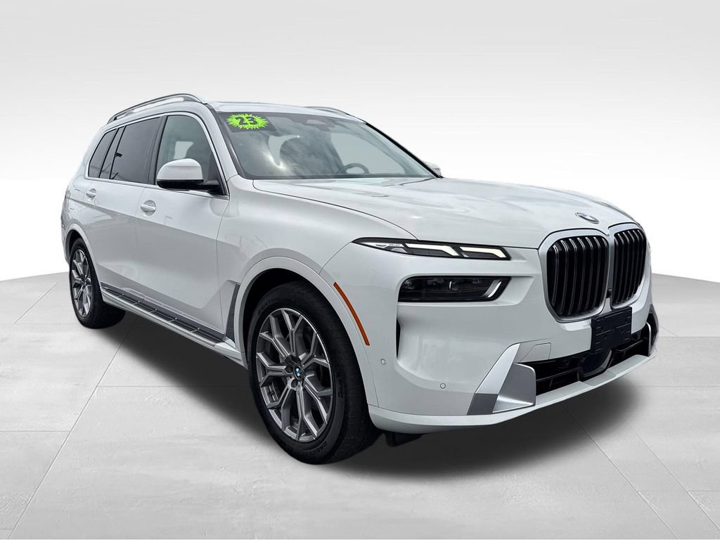 Used 2023 BMW X7 xDrive40i w/ Premium Package AWD/4WD image 8