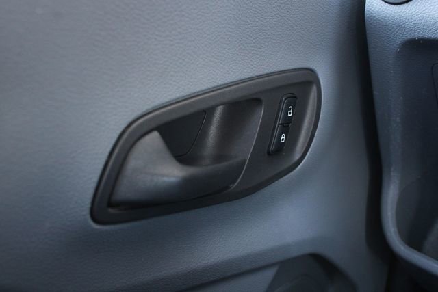 Used 2018 Ford Transit 350 138 DRW image 5