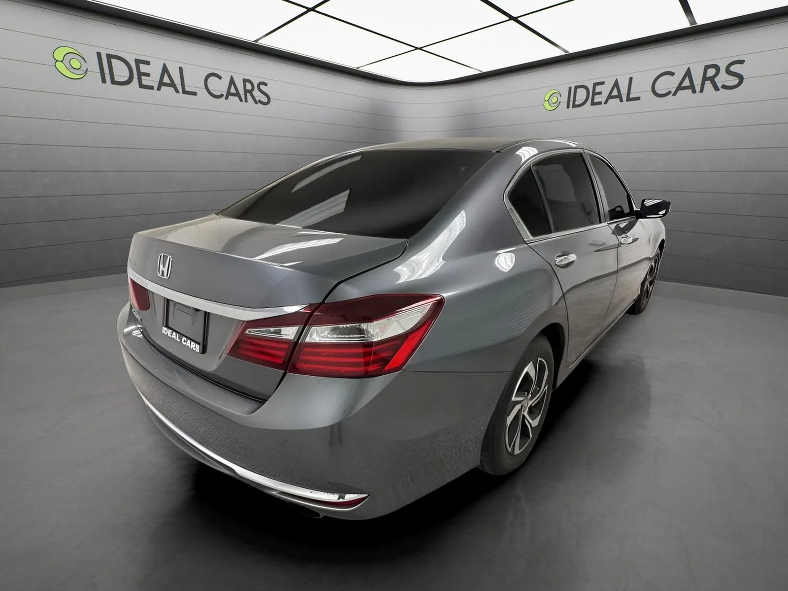 Used 2016 Honda Accord LX image 5
