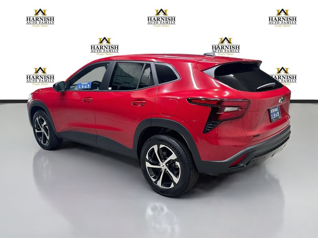 New 2026 Chevrolet Trax RS w/ Driver Confidence Package FWD image 8