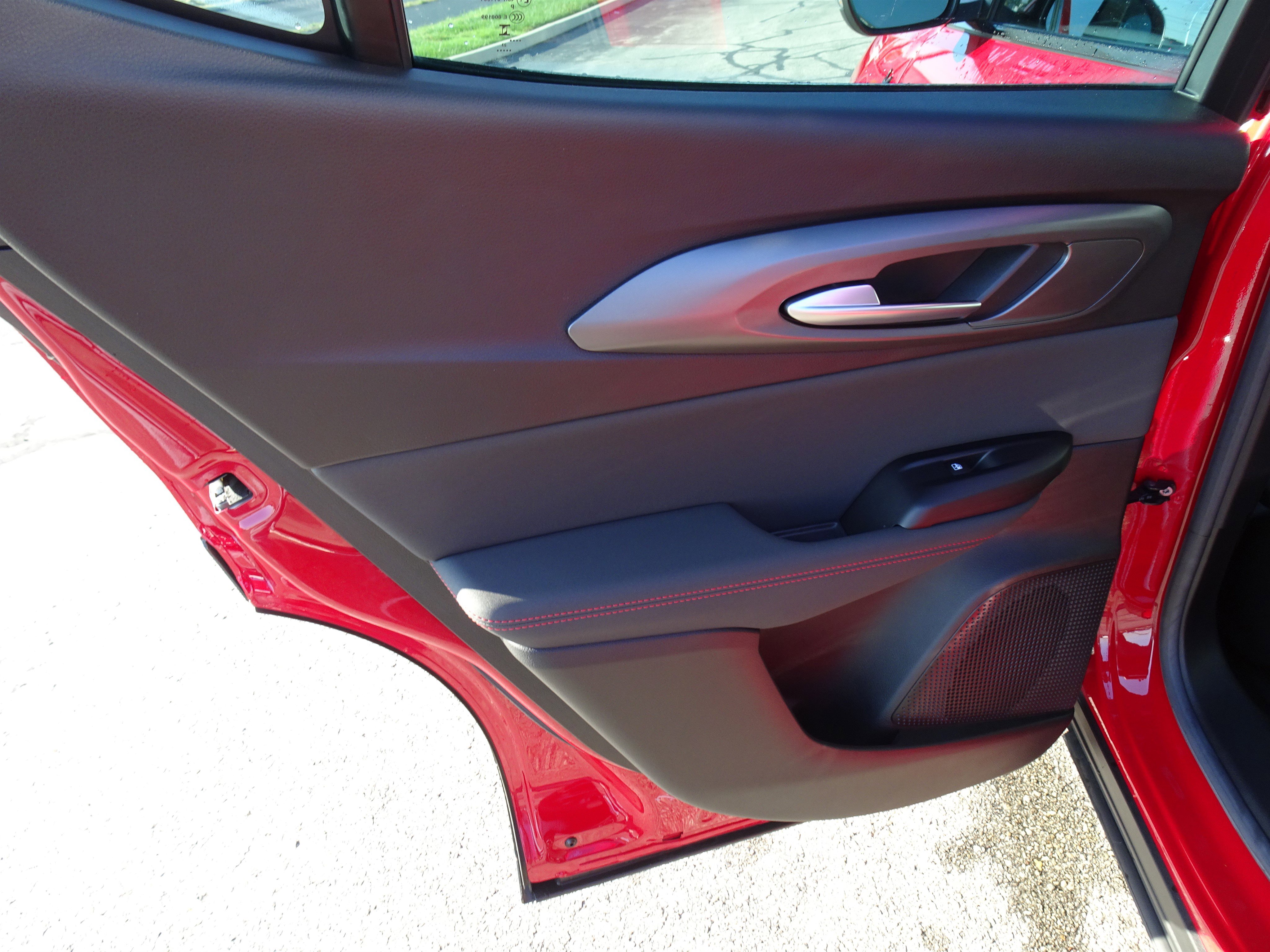 Used 2024 Dodge Hornet R/T w/ R/T Blacktop Package image 14