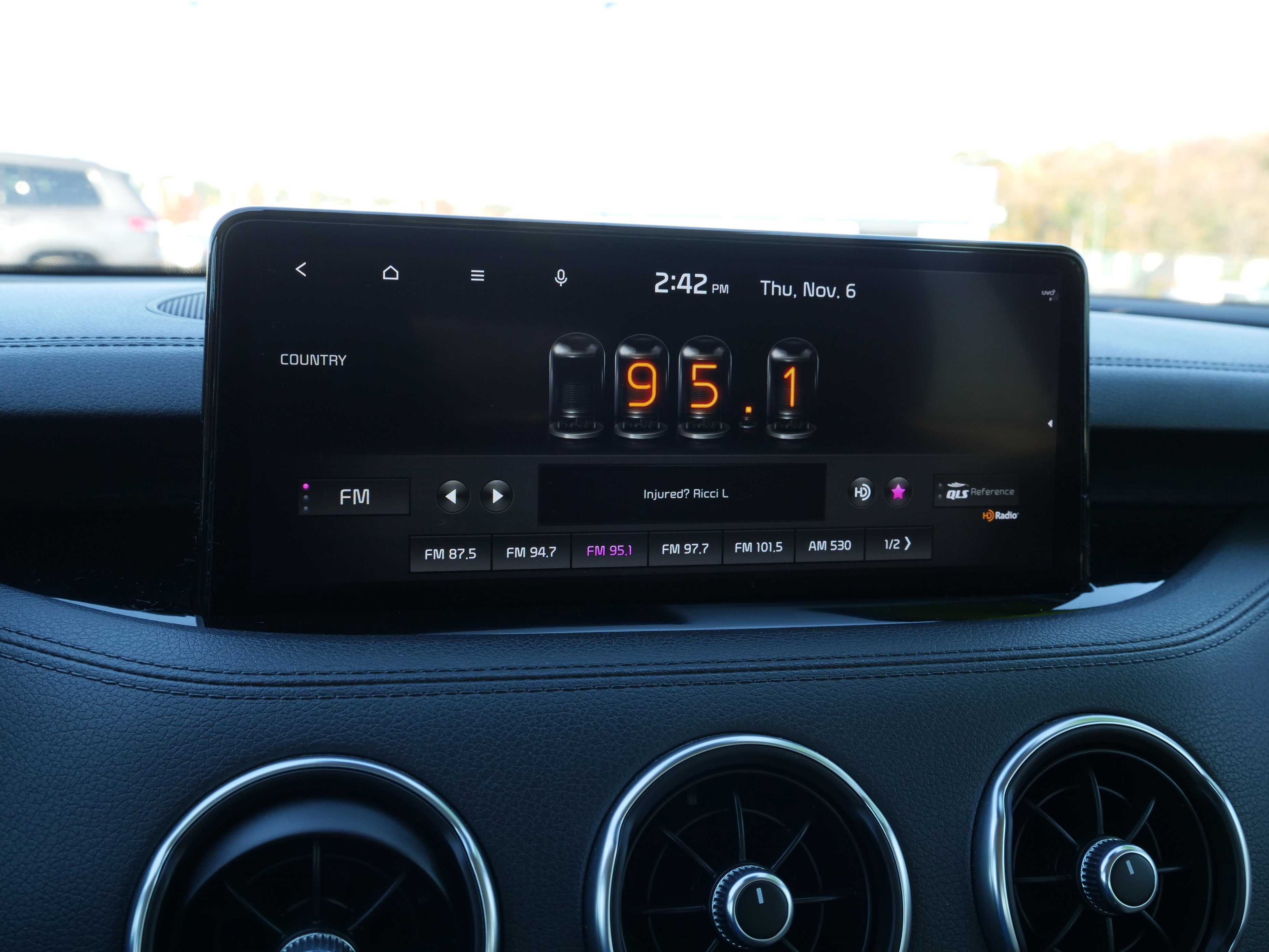 Used 2022 Kia Stinger GT-Line w/ Sun & Sound Package image 27