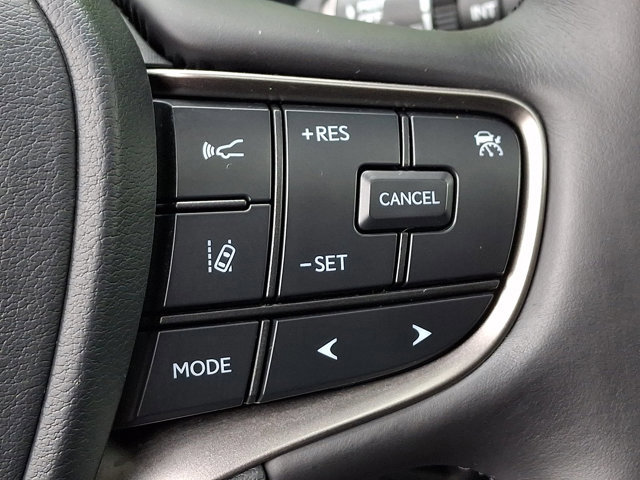 Used 2023 Lexus UX 250h F Sport w/ Accessory Package (Z1) AWD/4WD image 22