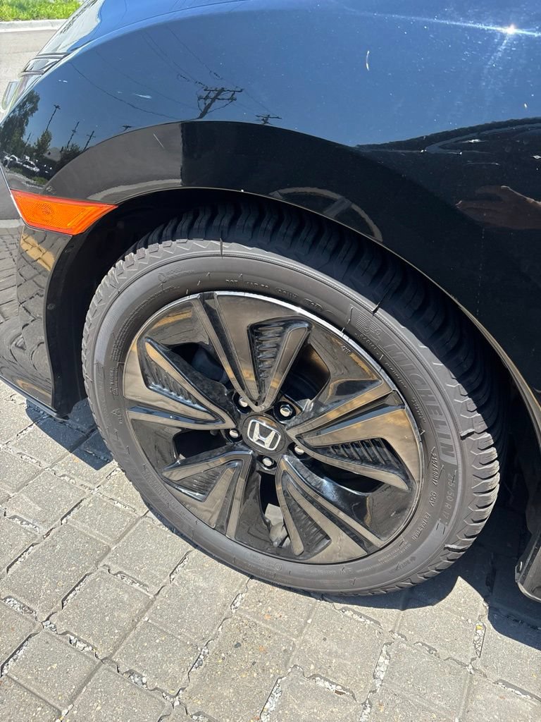 Certified 2018 Honda Civic EX image 26
