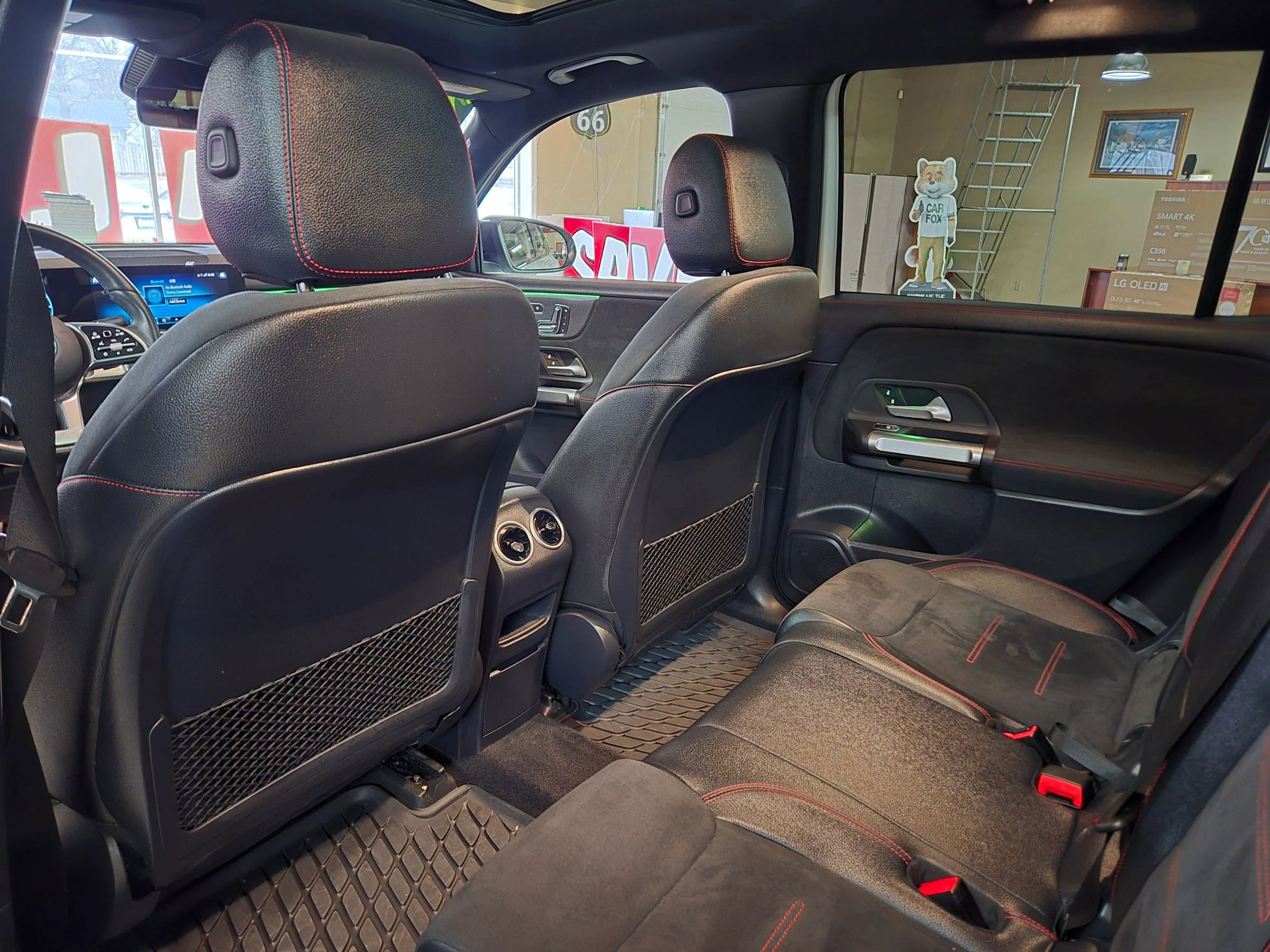 Used 2023 Mercedes-Benz EQB 350 4MATIC SUV image 48