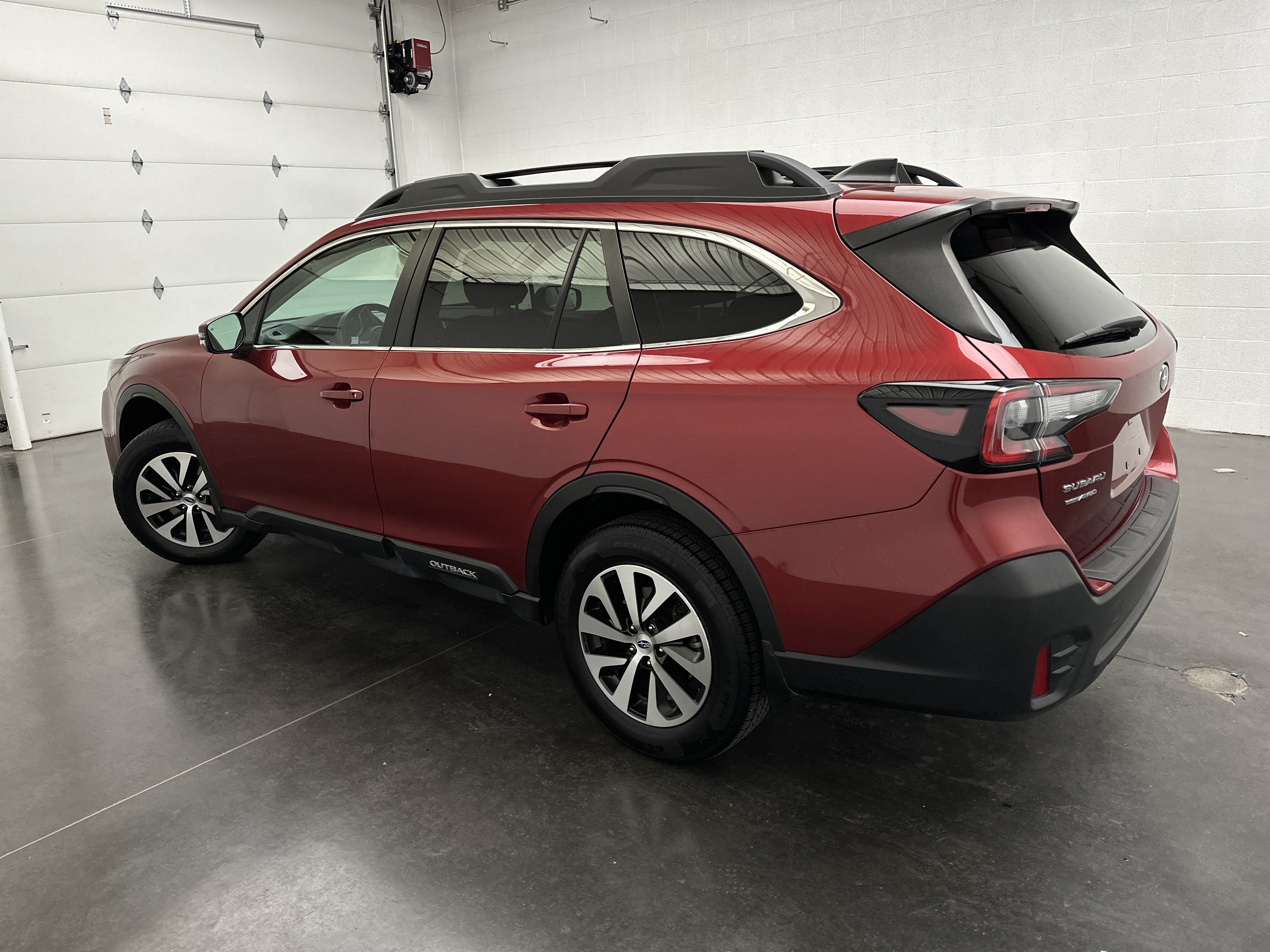 Used 2022 Subaru Outback Premium w/ Popular Package #1 AWD/4WD image 7