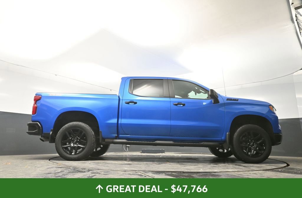 Used 2025 Chevrolet Silverado 1500 LT Trail Boss w/ LPO, Dark Essentials Package image 50