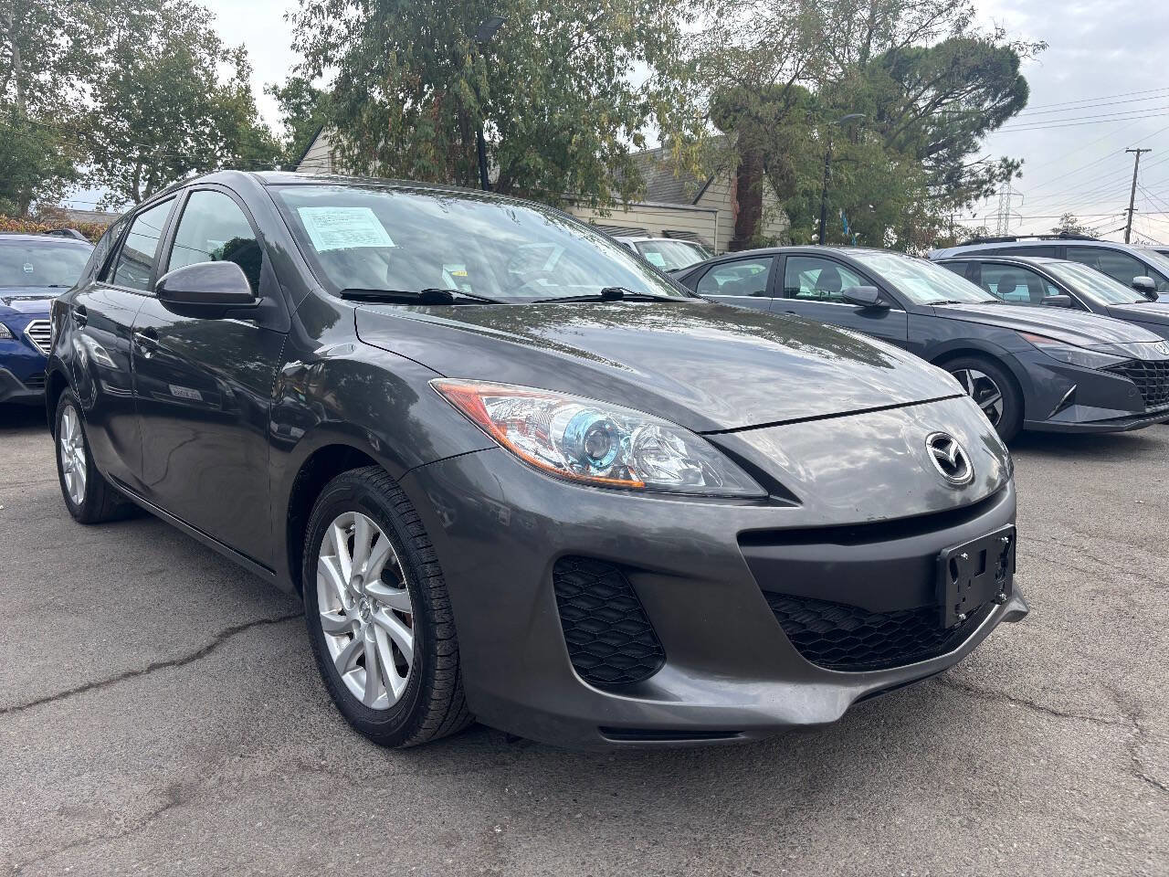 Used 2012 MAZDA MAZDA3 i Touring image 2