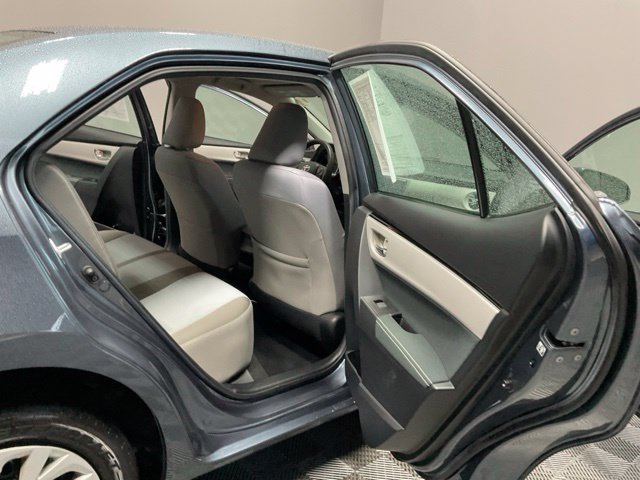 Used 2018 Toyota Corolla LE FWD image 25