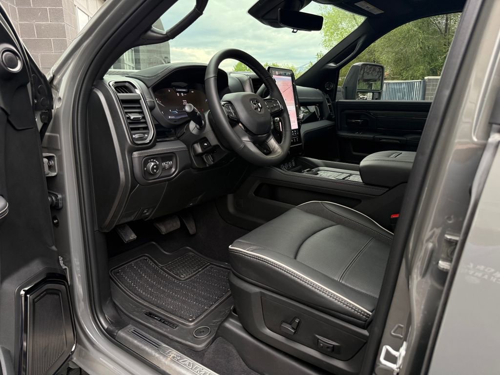 Used 2026 RAM 3500 Limited image 36
